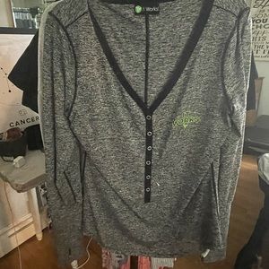 ItWorks V-Neck Button Long Sleeve